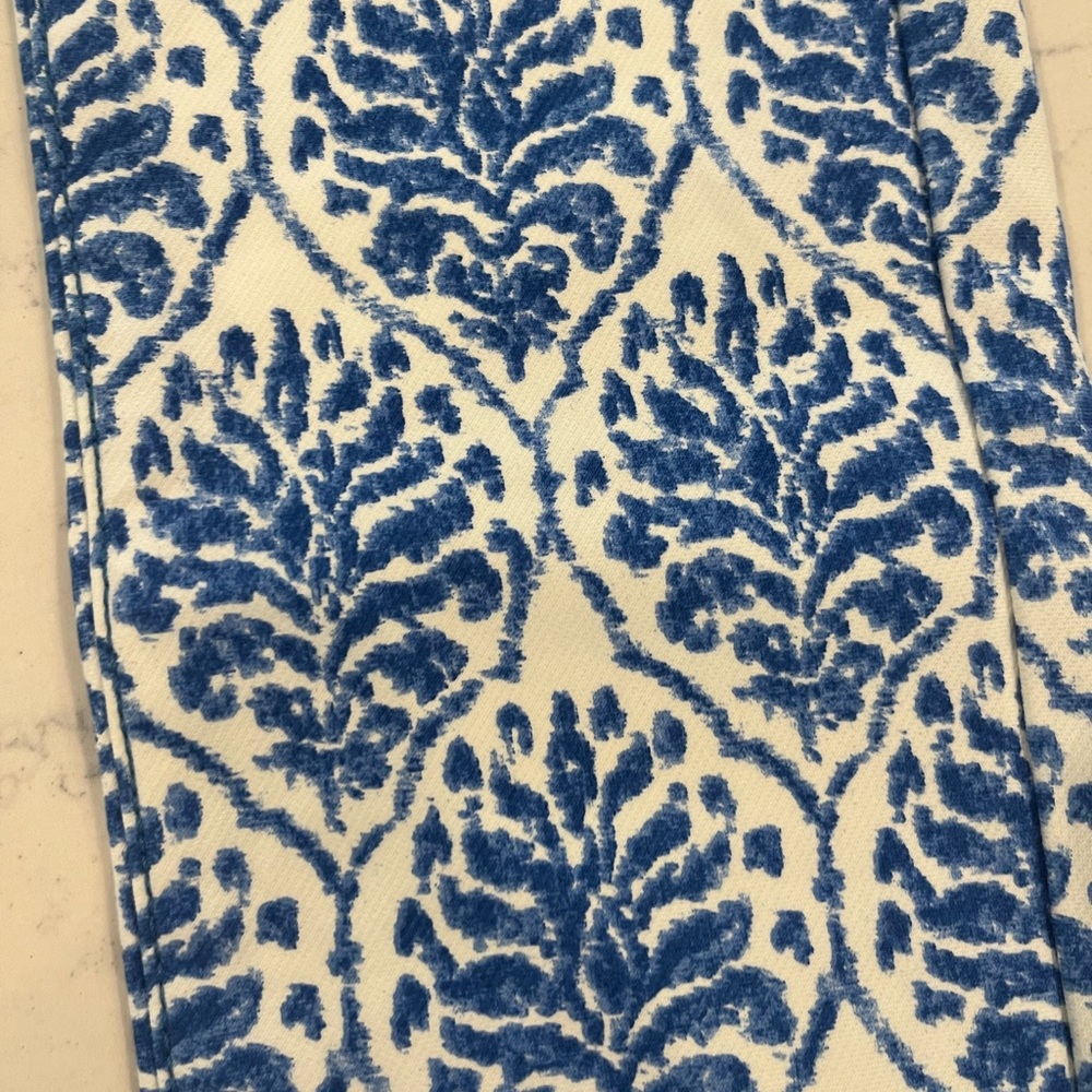 J.McLaughlin blue patterned pants - Picture 5 of 6